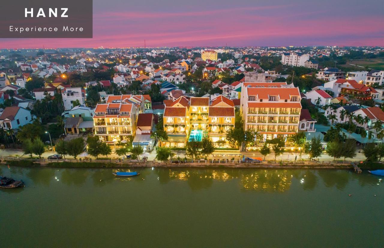 Villa Hanz Triple Riverside Villa Hoi An Hoi An