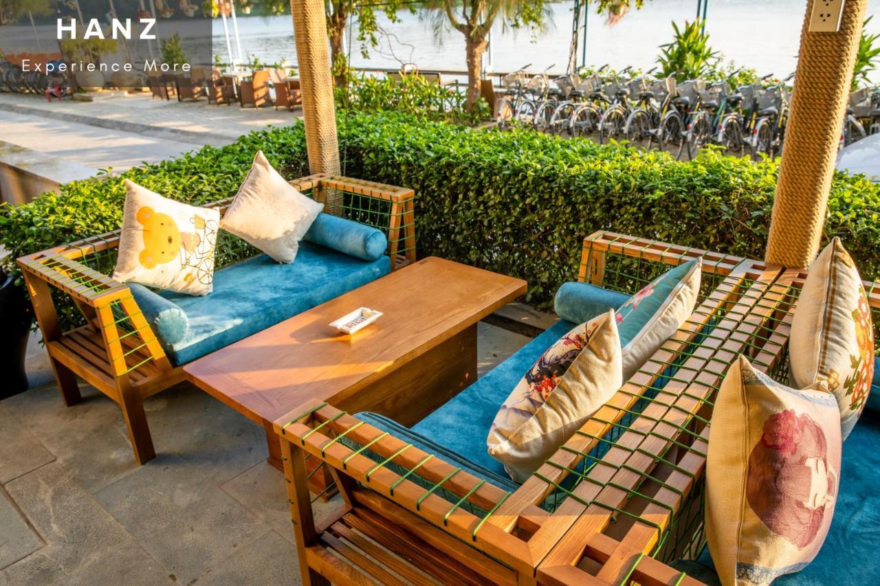 Hanz Triple Riverside Villa Hoi An Villa