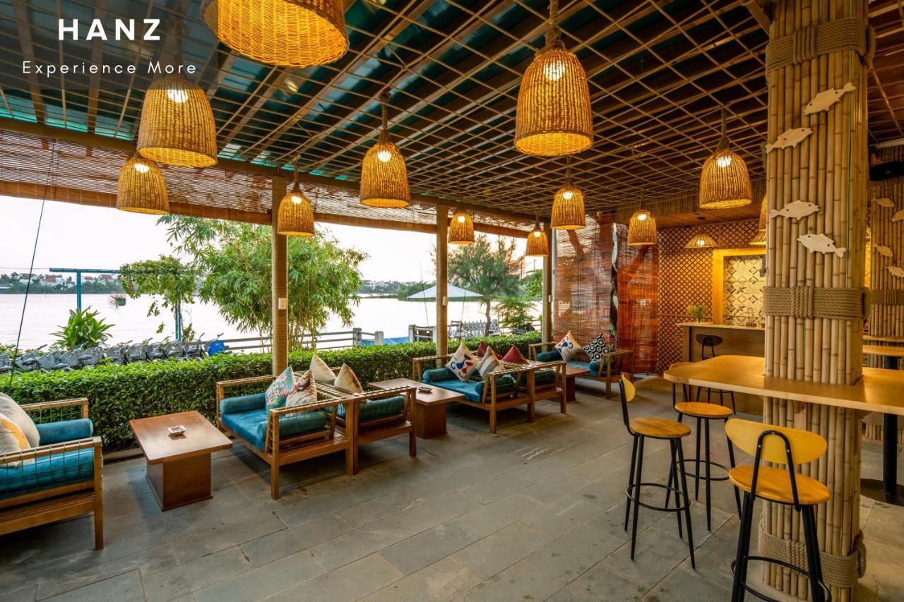 Hanz Triple Riverside Villa Hoi An *