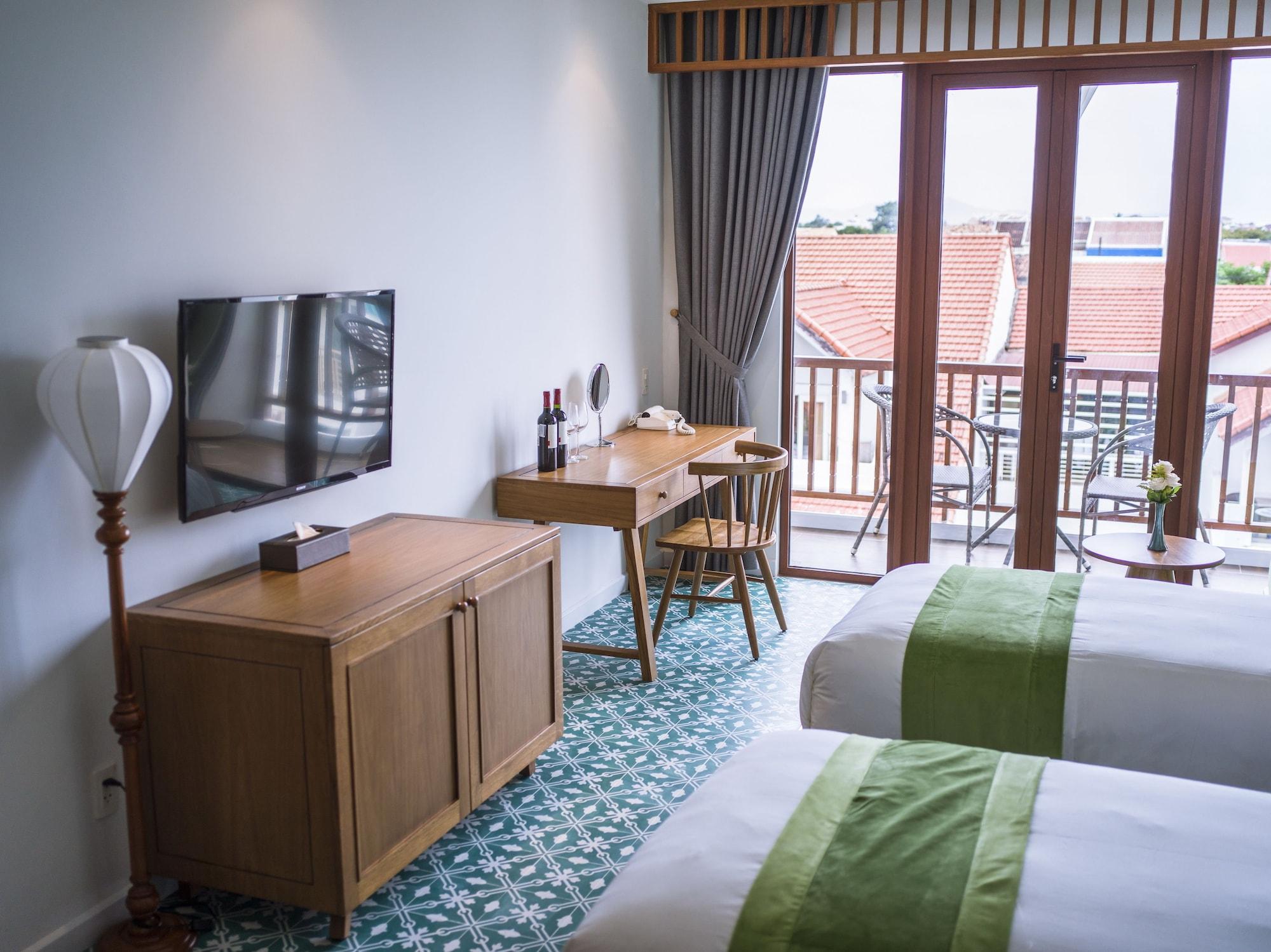 Hotel Vinh Hung Old Town 3*