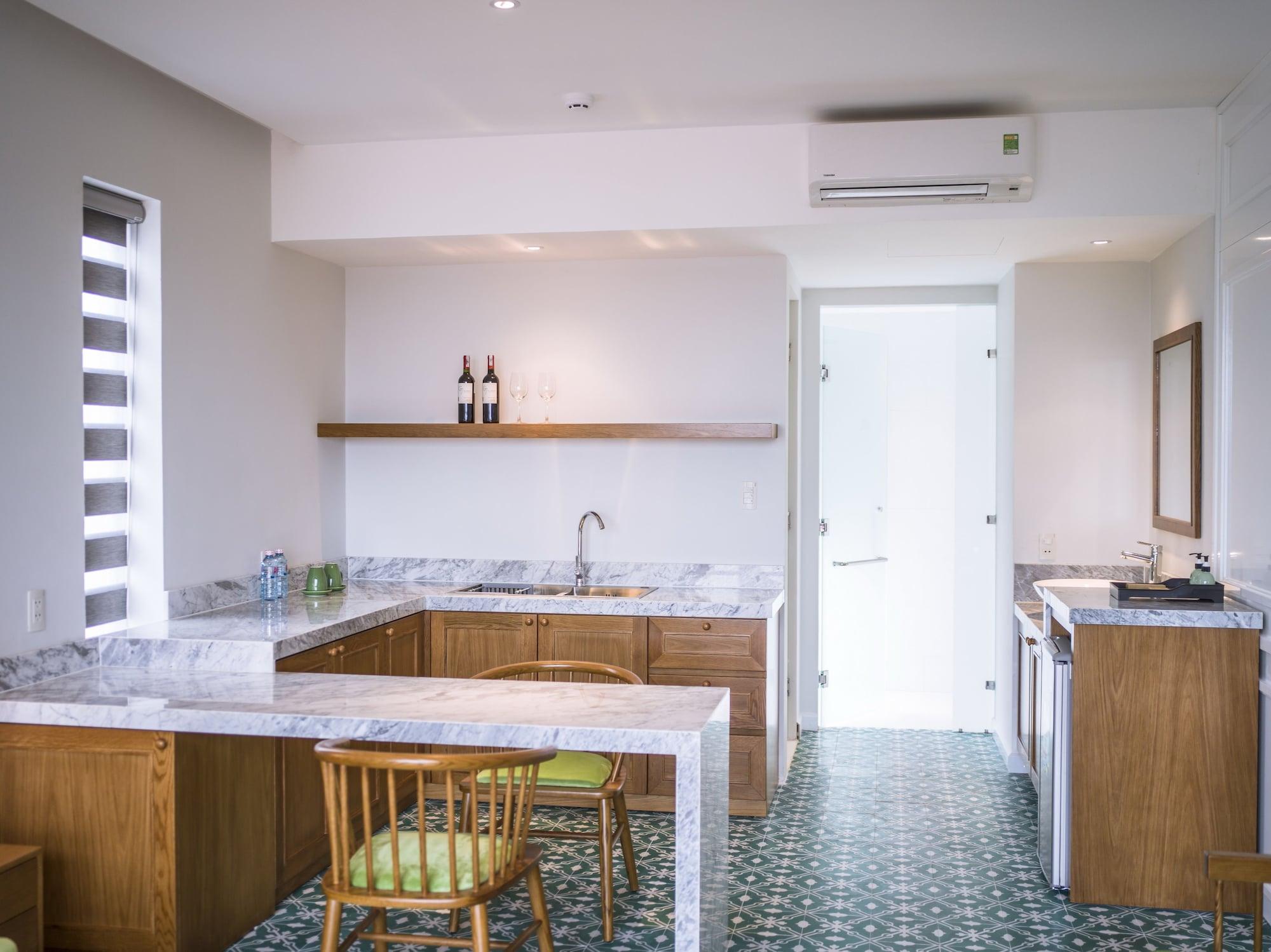 Hotel Vinh Hung Old Town 3*