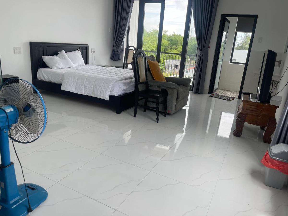 Moon House Homestay
