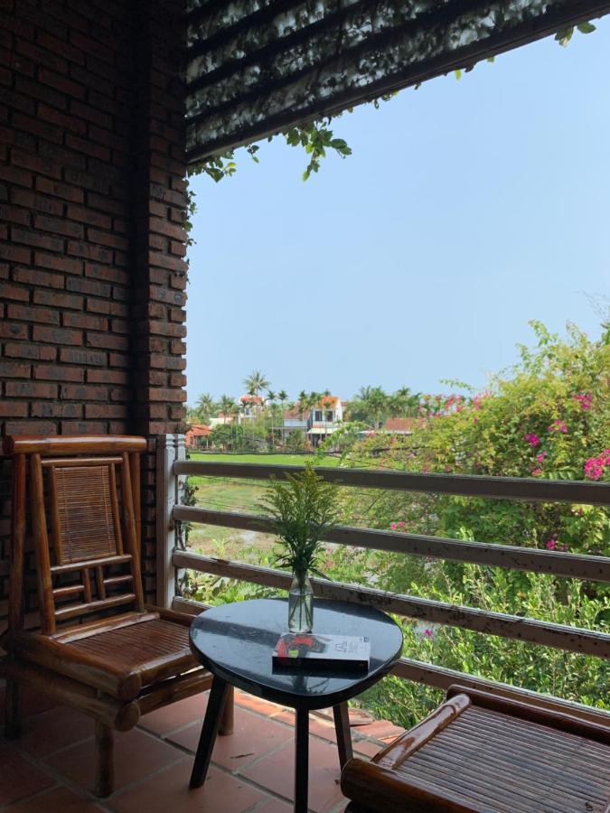 Le Dust Hoi An