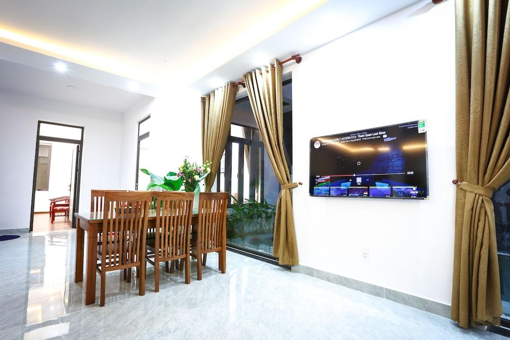 Homestay An Bang Dolphin *