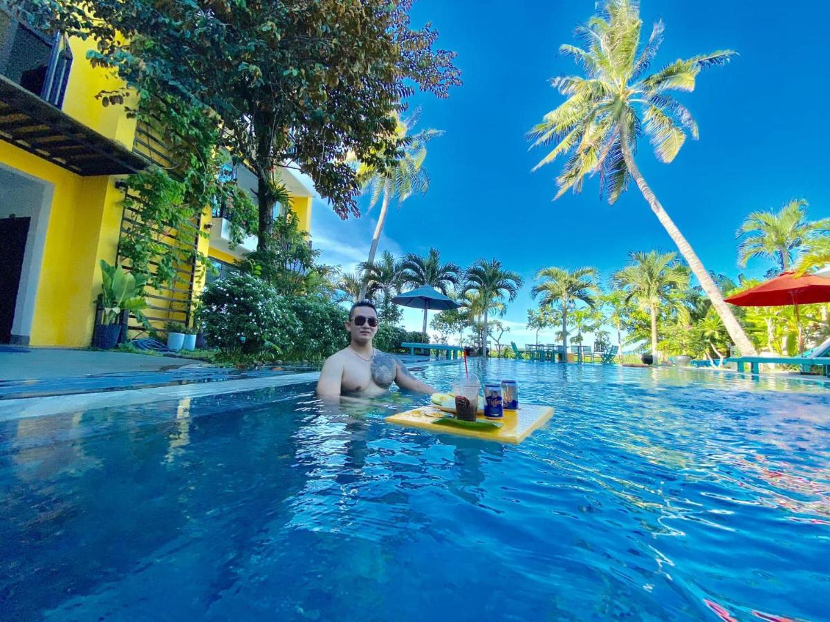 Four Seasons Resort