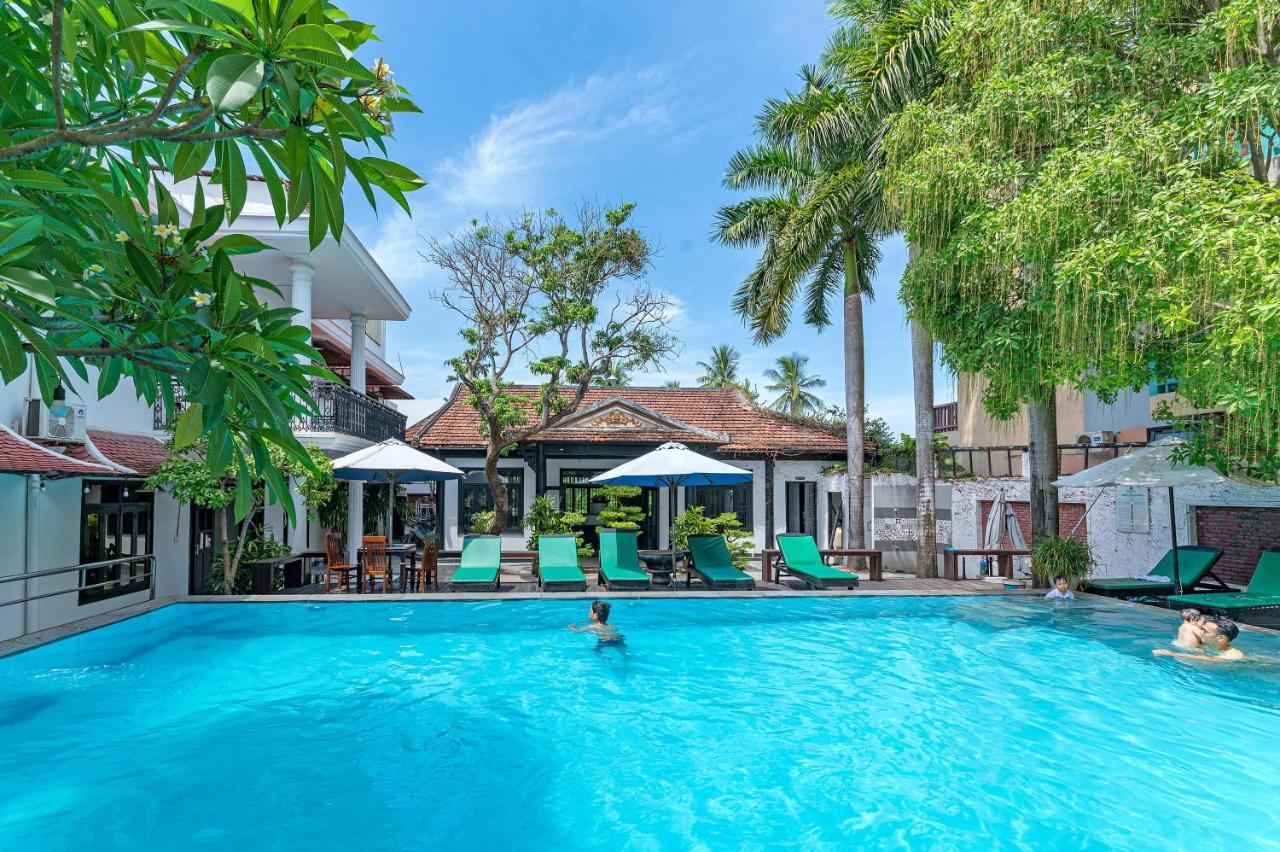 Nostalgia And Hoi An
