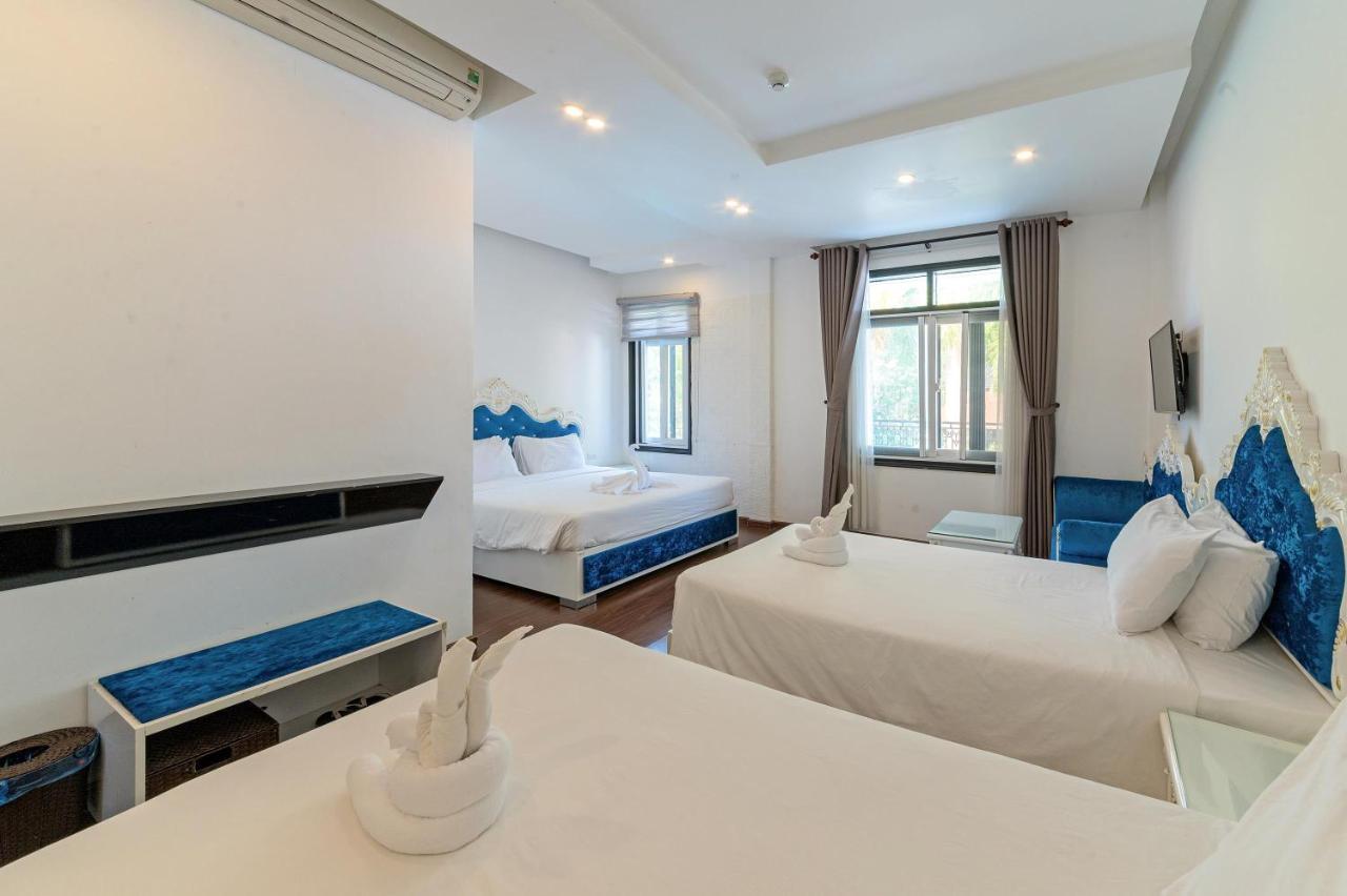 Nostalgia And Hotel 3*