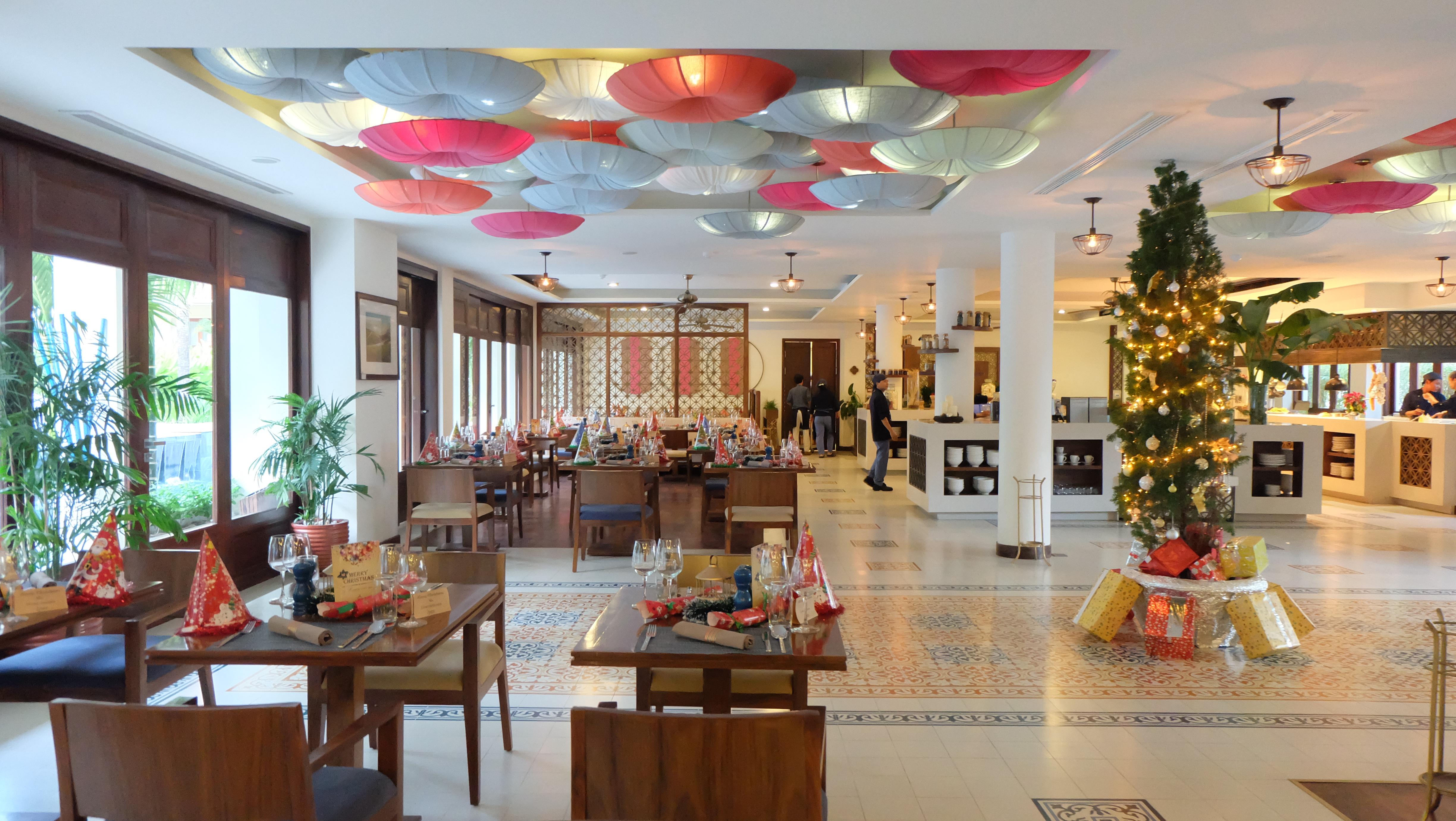Almanity & Hoi An