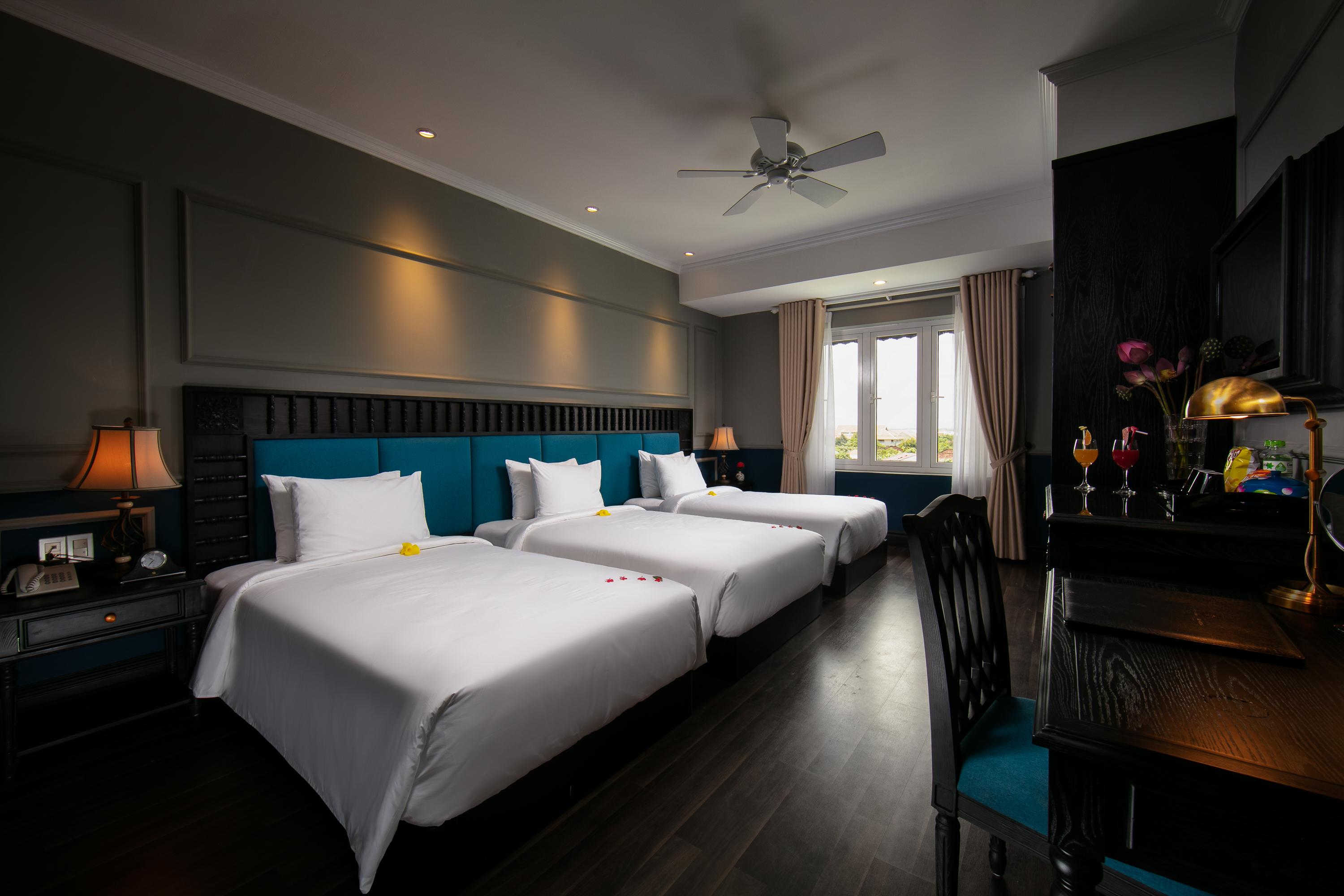 Golden & Hotel 4*