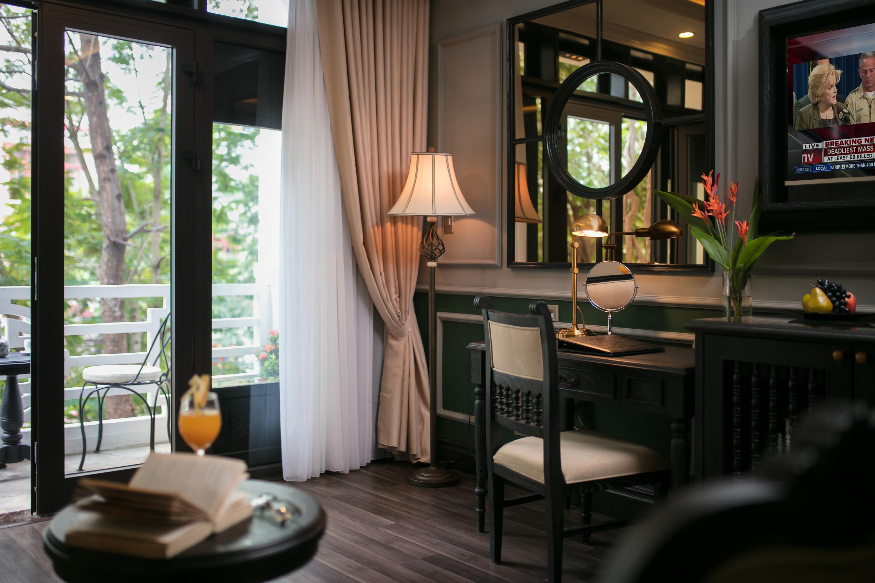 Golden & Hotel 4*