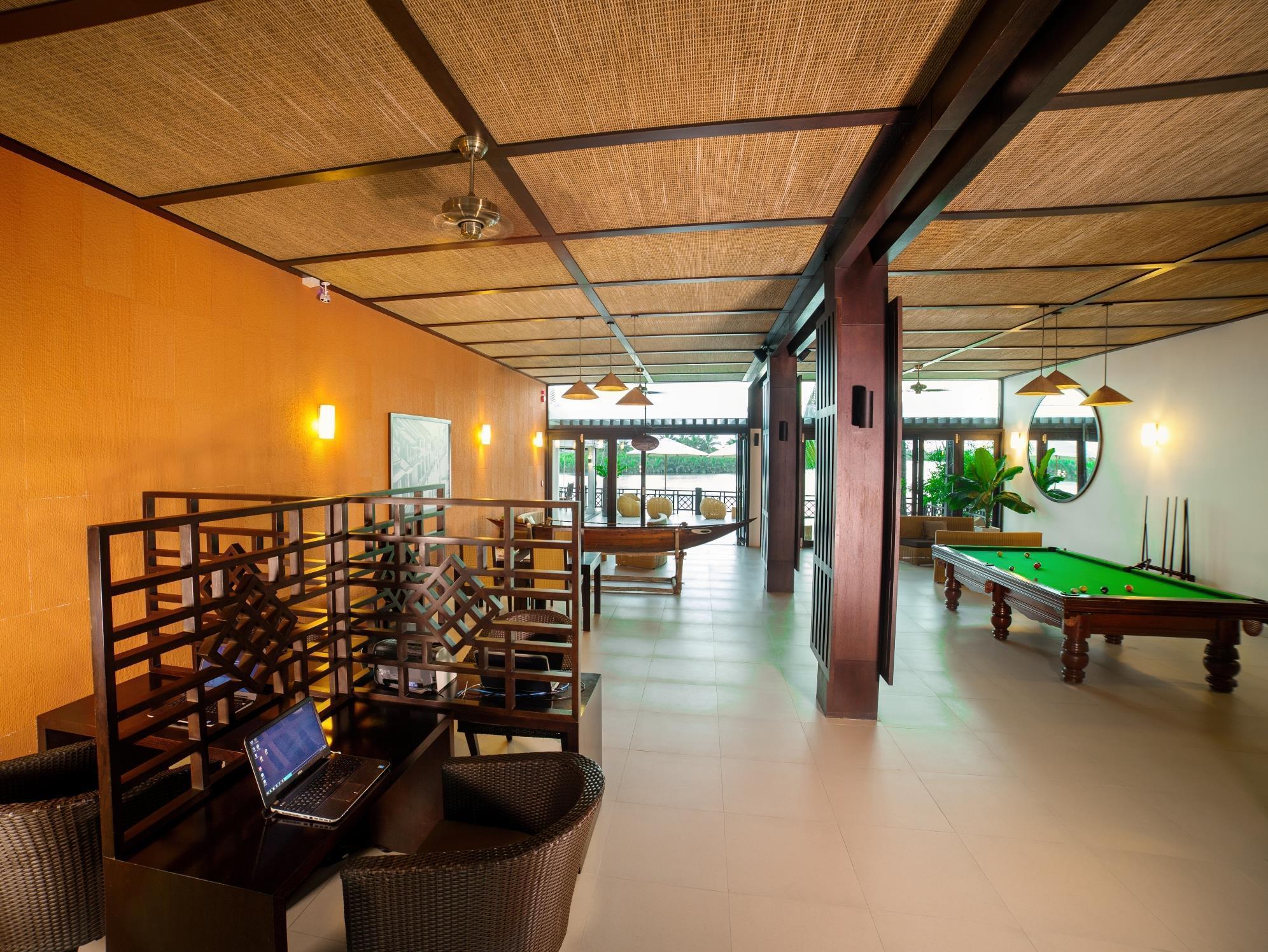 Resort Hoi An Beach Resort 4*