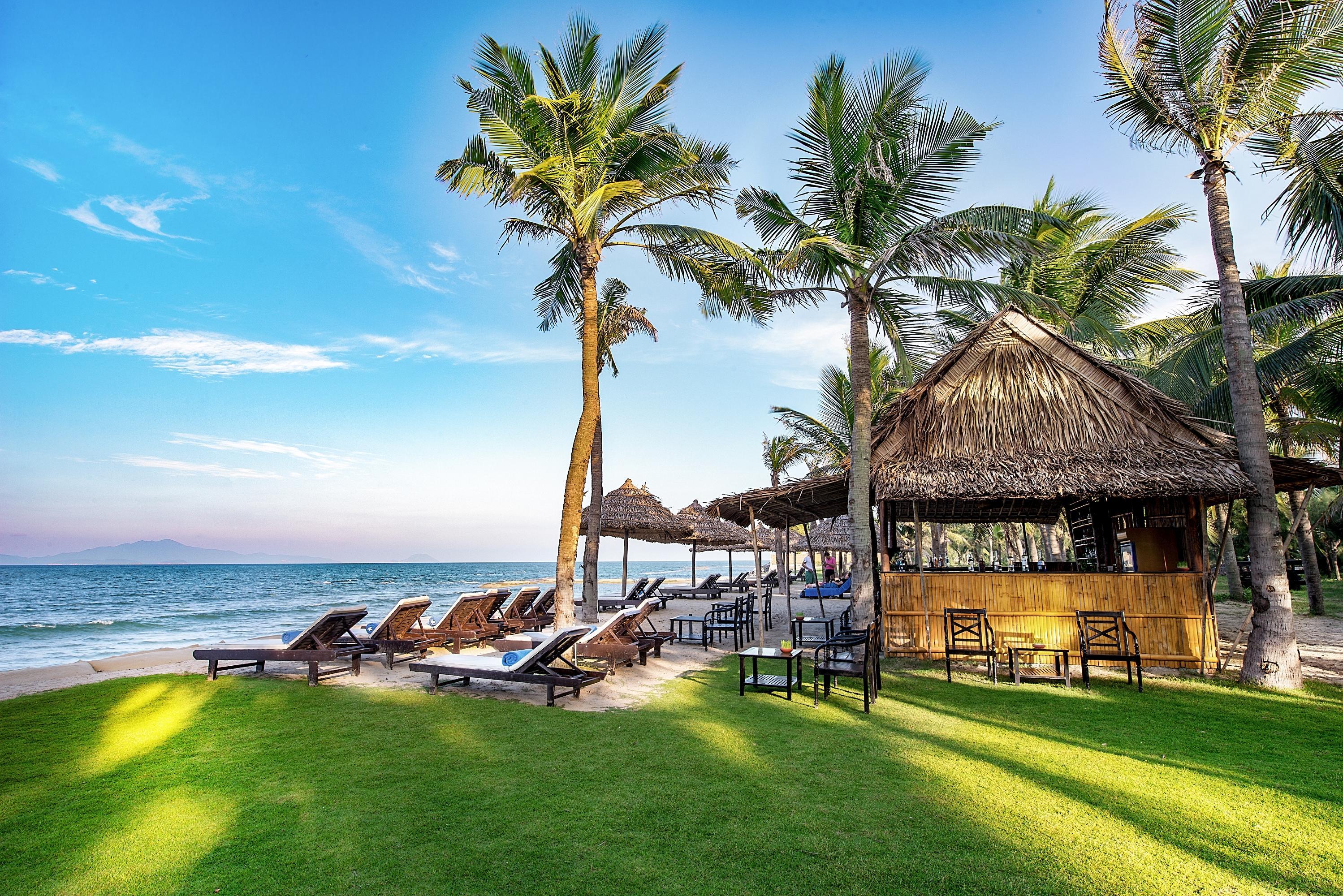 Resort Hoi An Beach Resort 4*