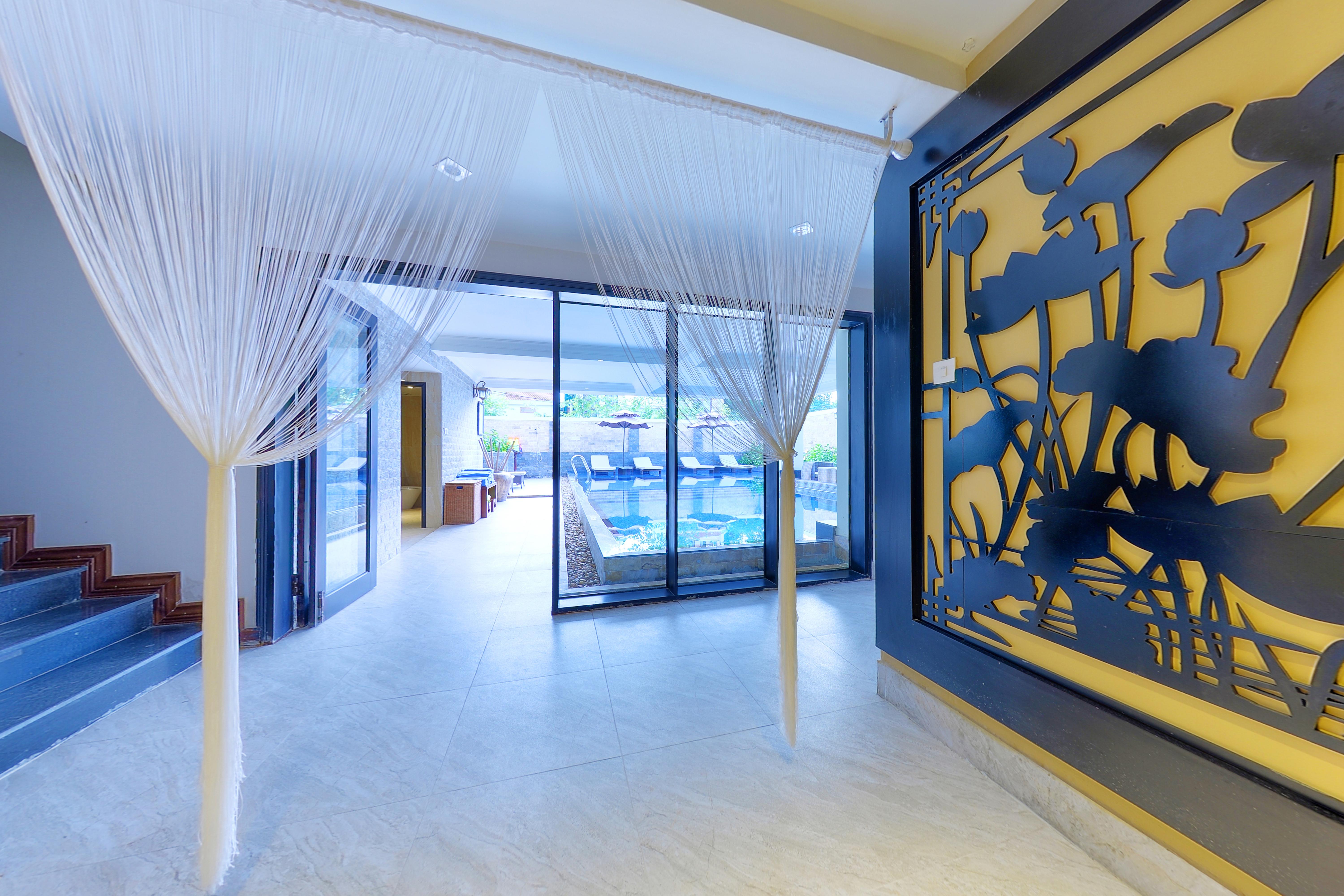Royal Riverside & Hotel