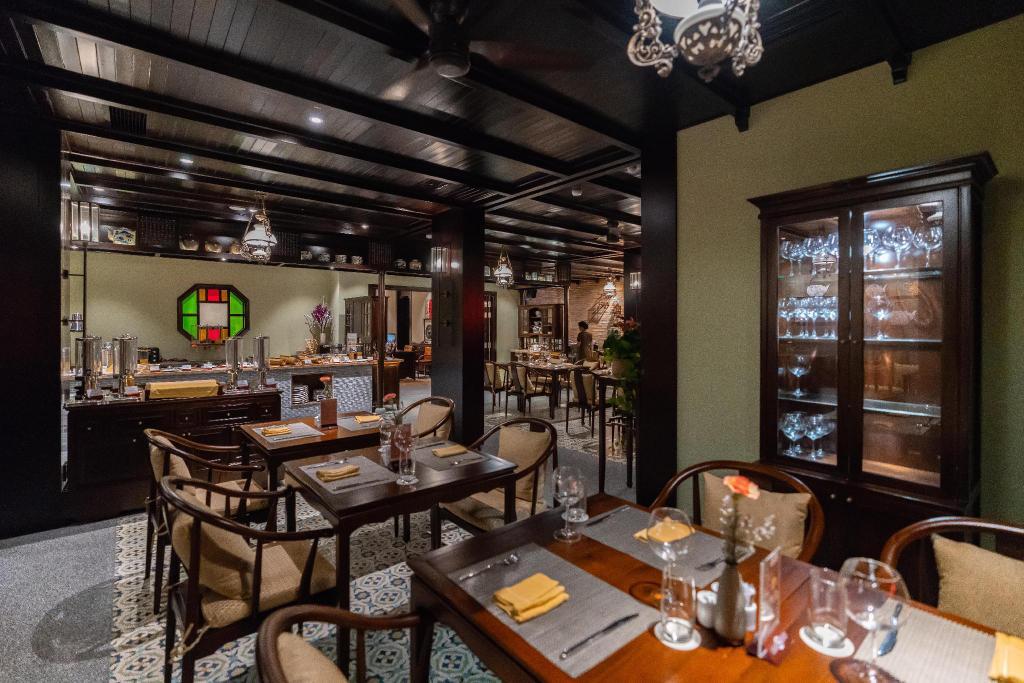 Khách sạn Little Riverside . Một Khách Sạn&spa Sang Trọng Hội An