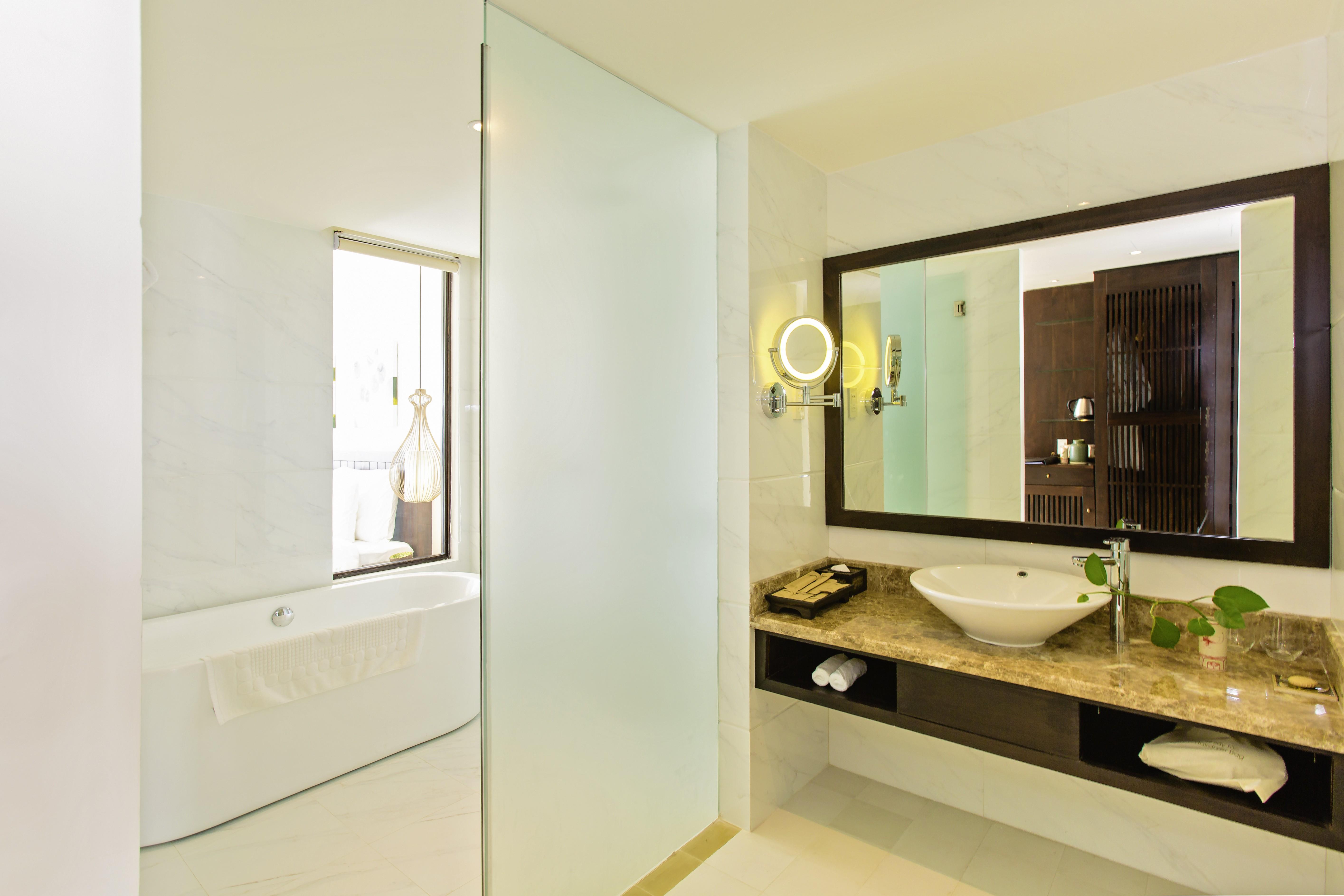 Lasenta Boutique Hoian