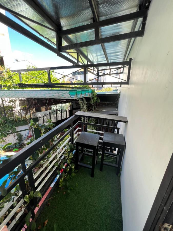 Ngo House 2 *