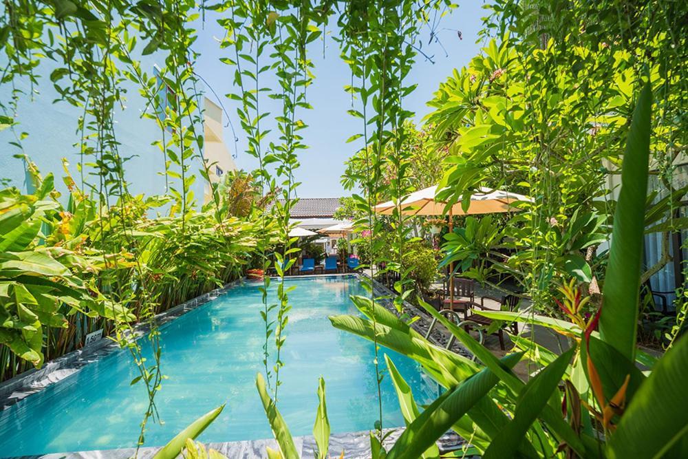 Coco Island Hotel 3*
