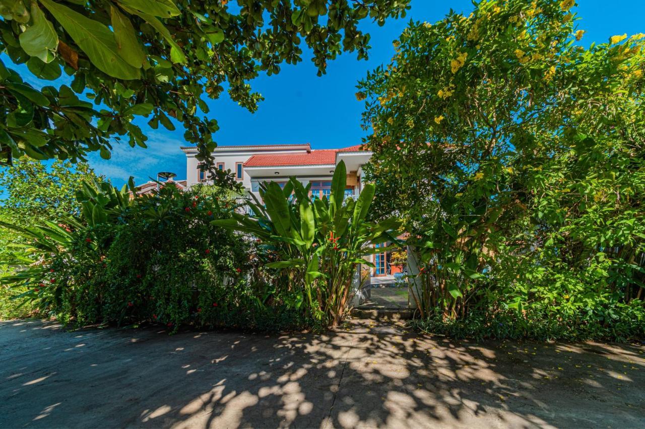 Song River Homestay