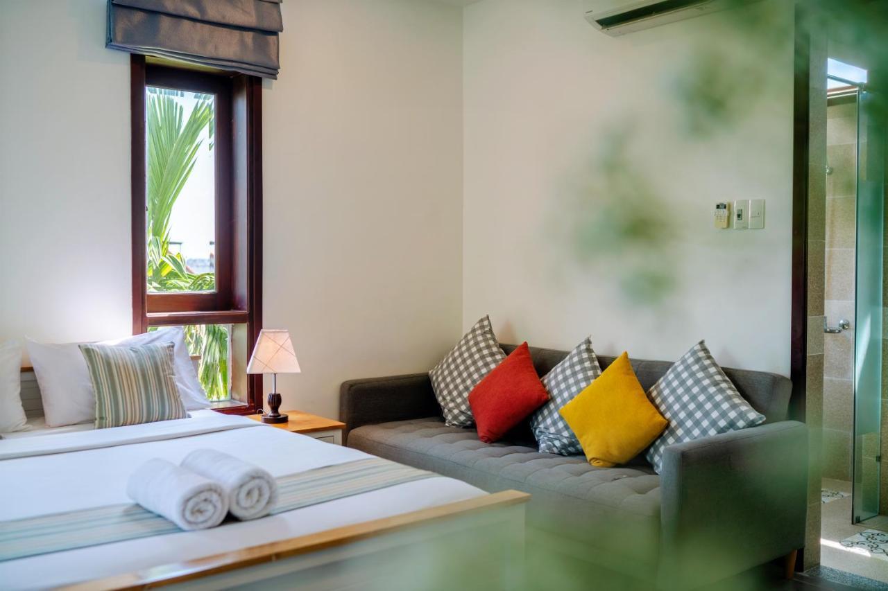The By Class6 * Hoi An