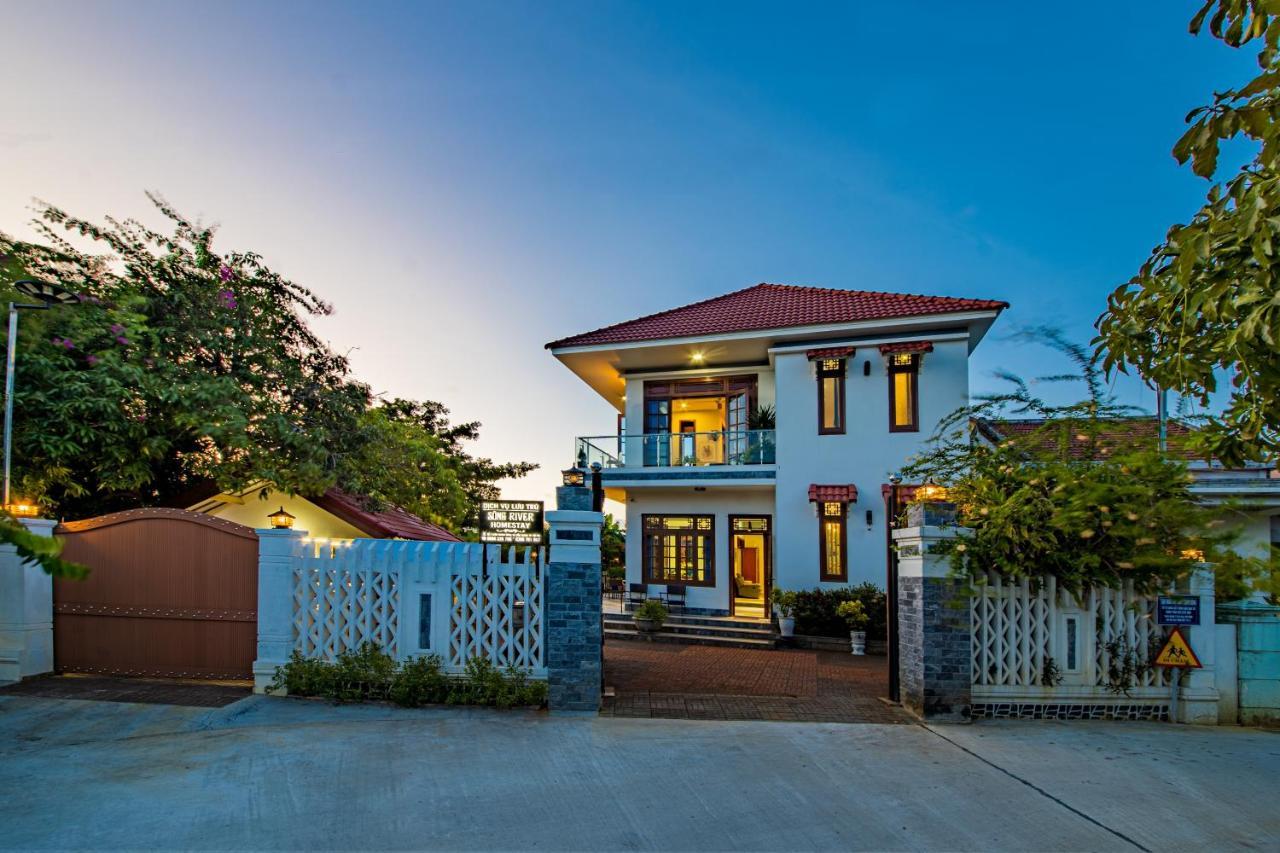 Song River Homestay