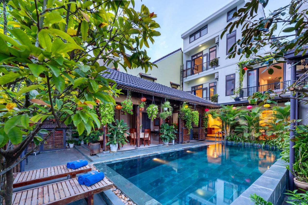 Sands River Homestay *