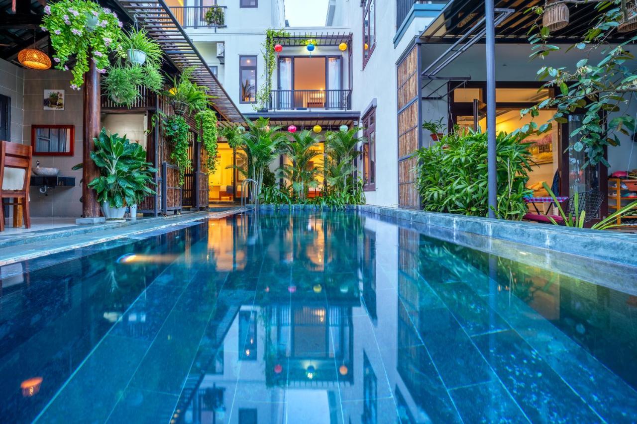 Homestay Sands River