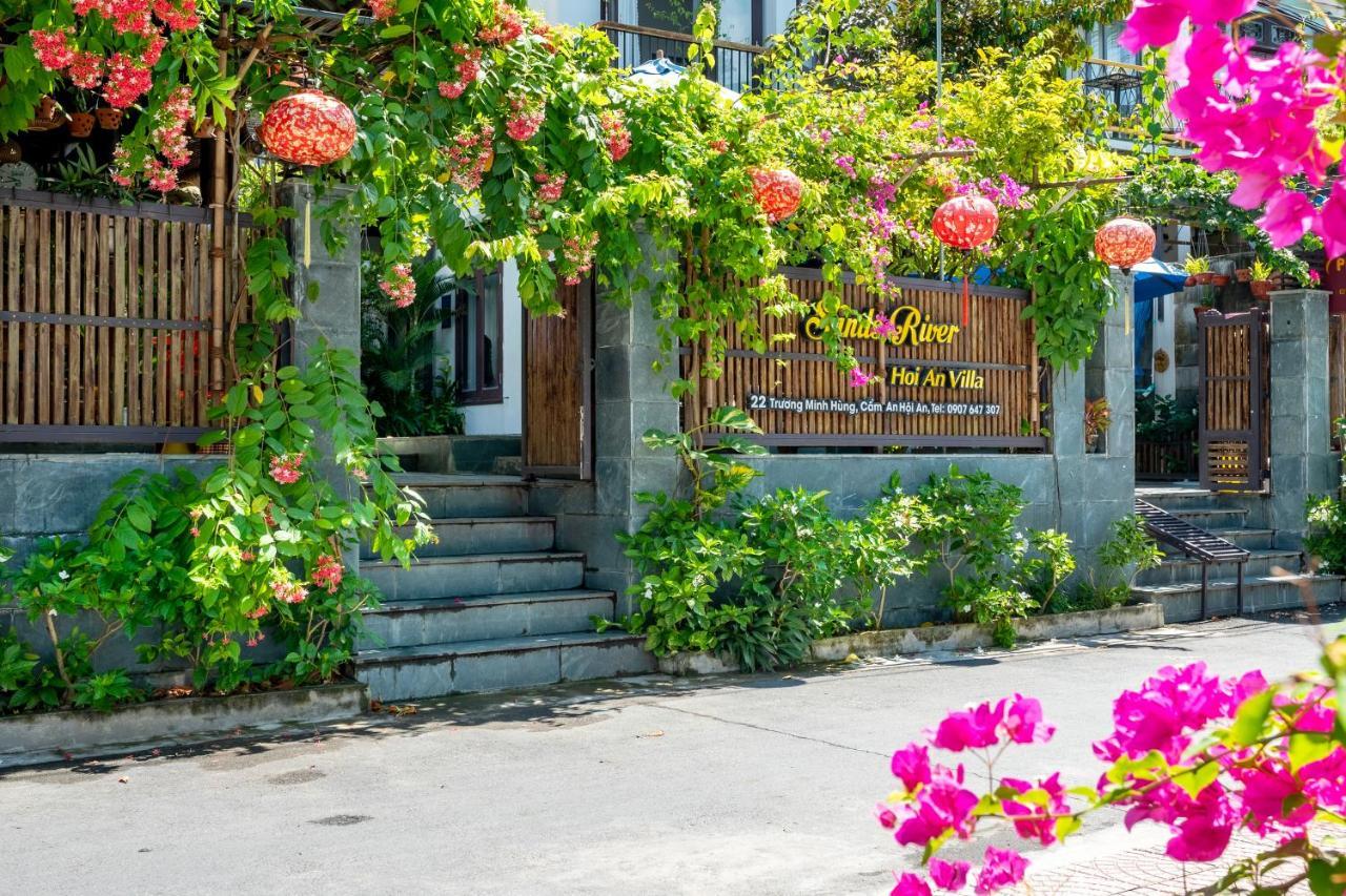 Homestay Sands River