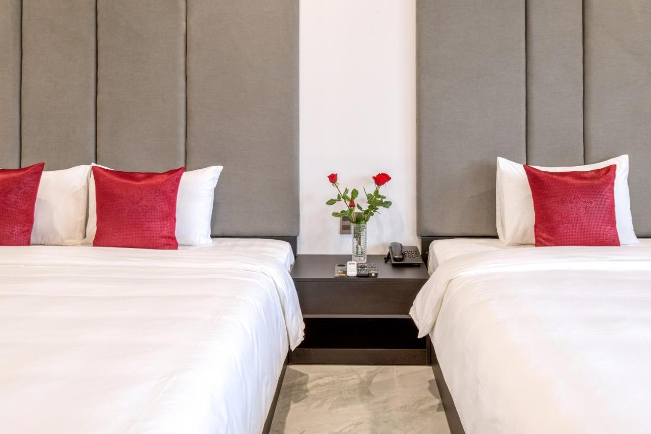 Khách sạn Khong Cam Garden 3*