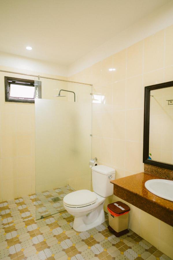 Nguyen Hotel