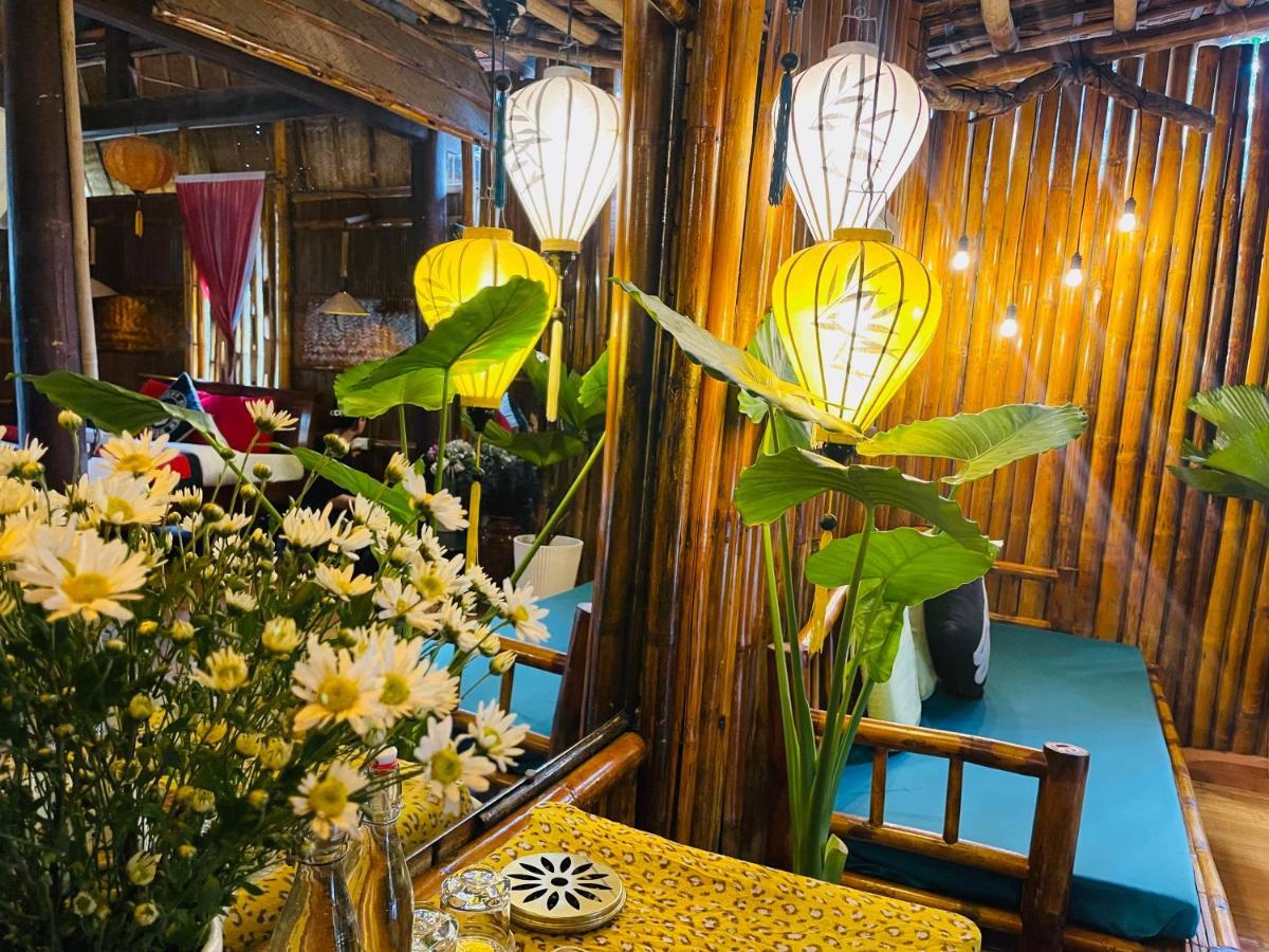 Homestay Under The Coconut Tree