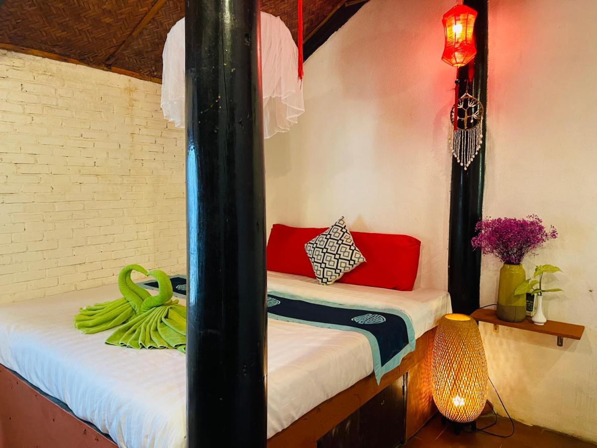 Homestay Under The Coconut Tree Hoi An