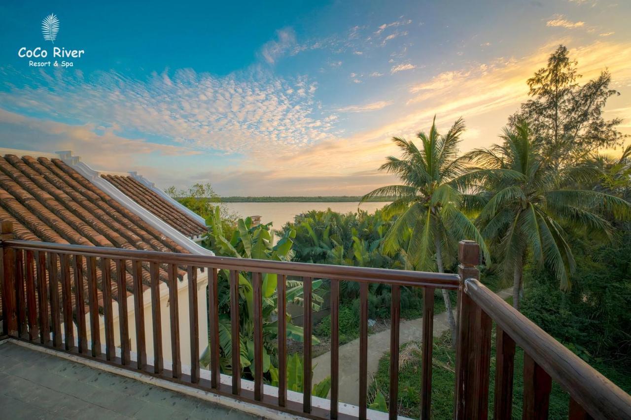 Coco River & Resort 4*