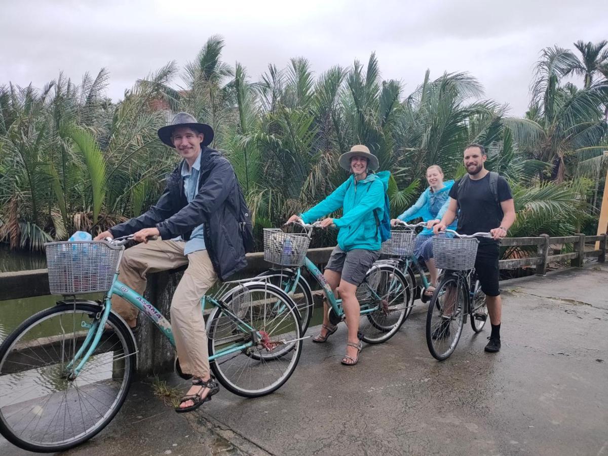 Cuong Thinh * Hoi An