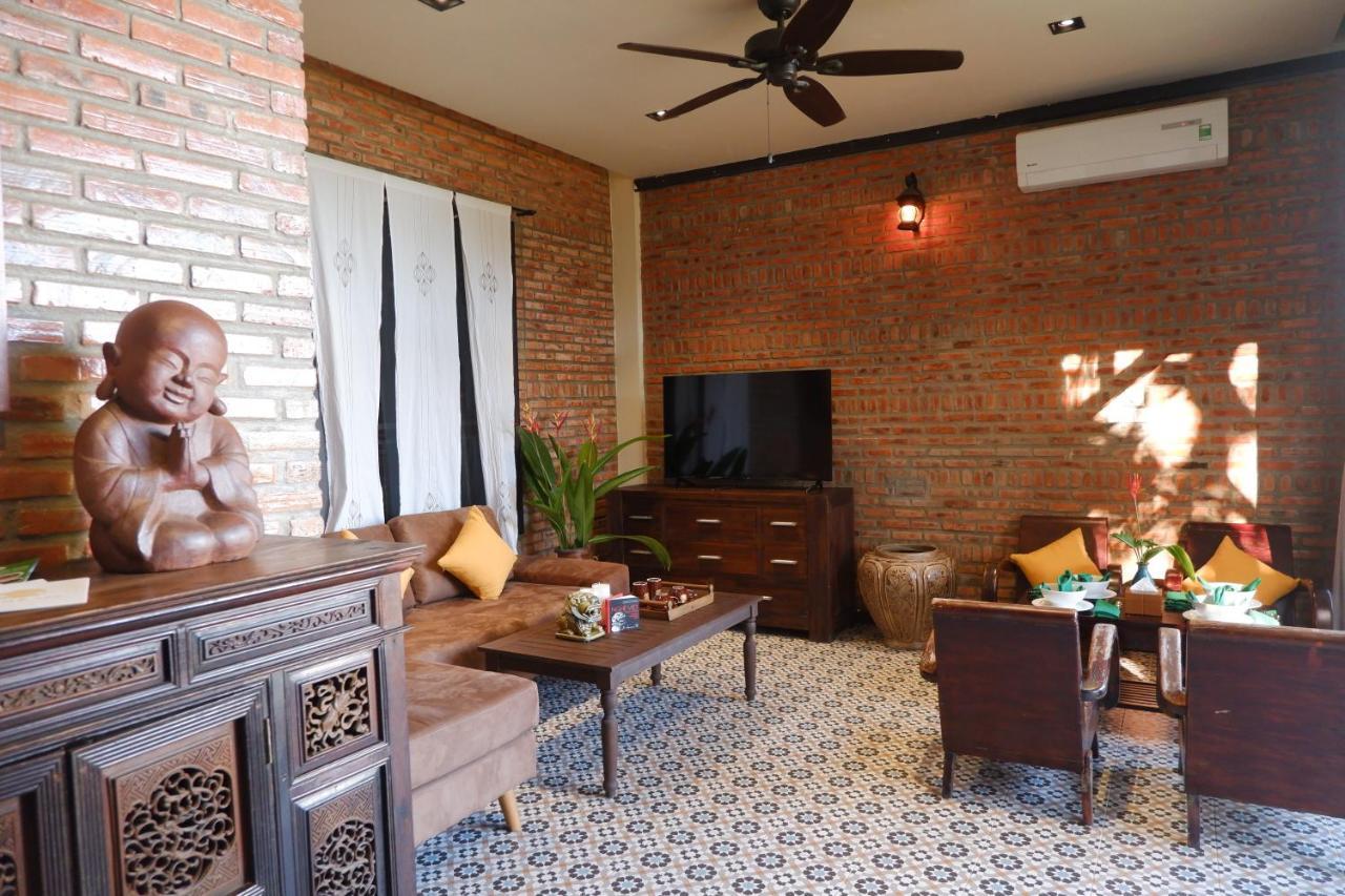 Nghe Riverside Aparthotel *
