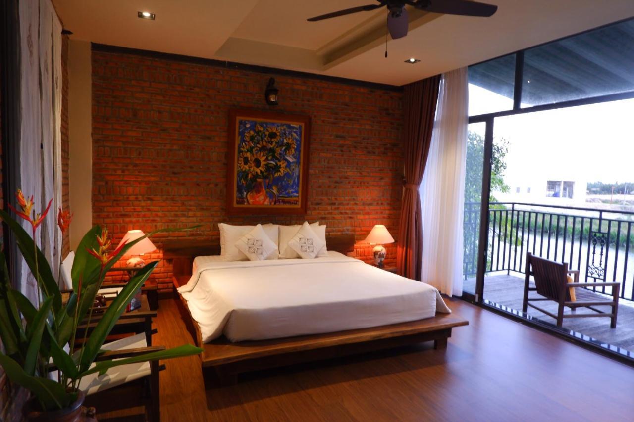 Nghe Riverside Hoi An