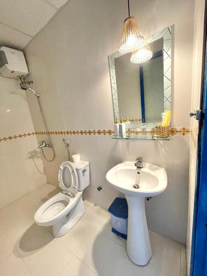 Ở trọ Hi Hợp Yến