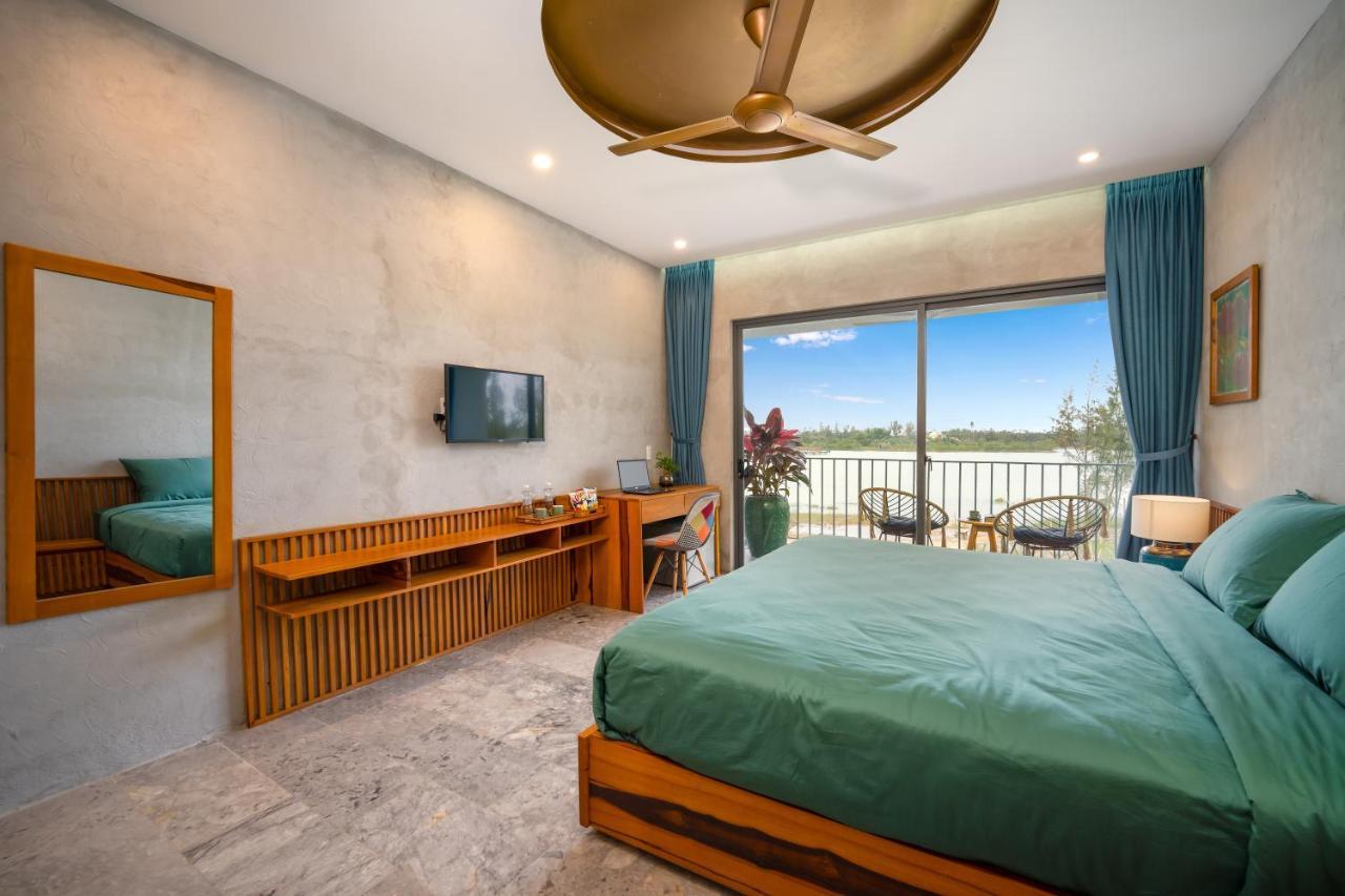 Hotel Bon & 4*
