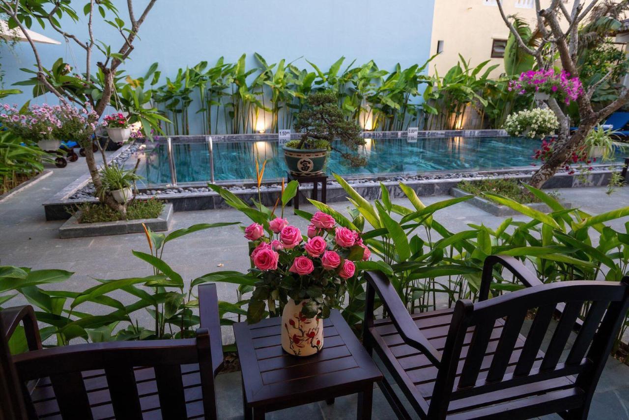 Coco Island Hotel