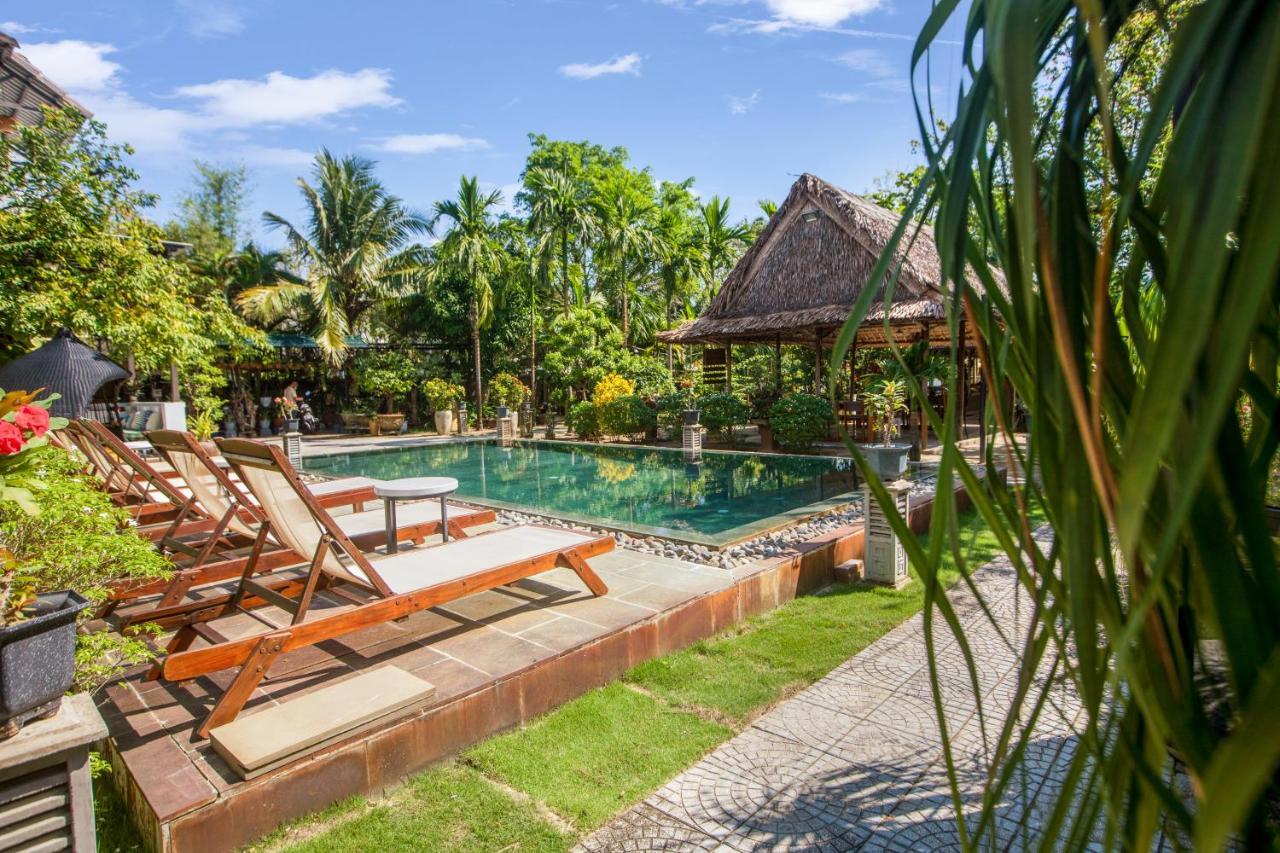 Villa Mr Tho Garden Villas *