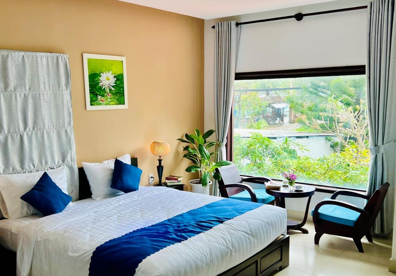 Pearl Homestay *