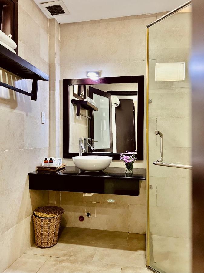 Pearl Homestay *