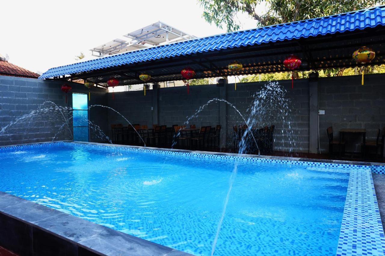 Hoang Y Ở trọ