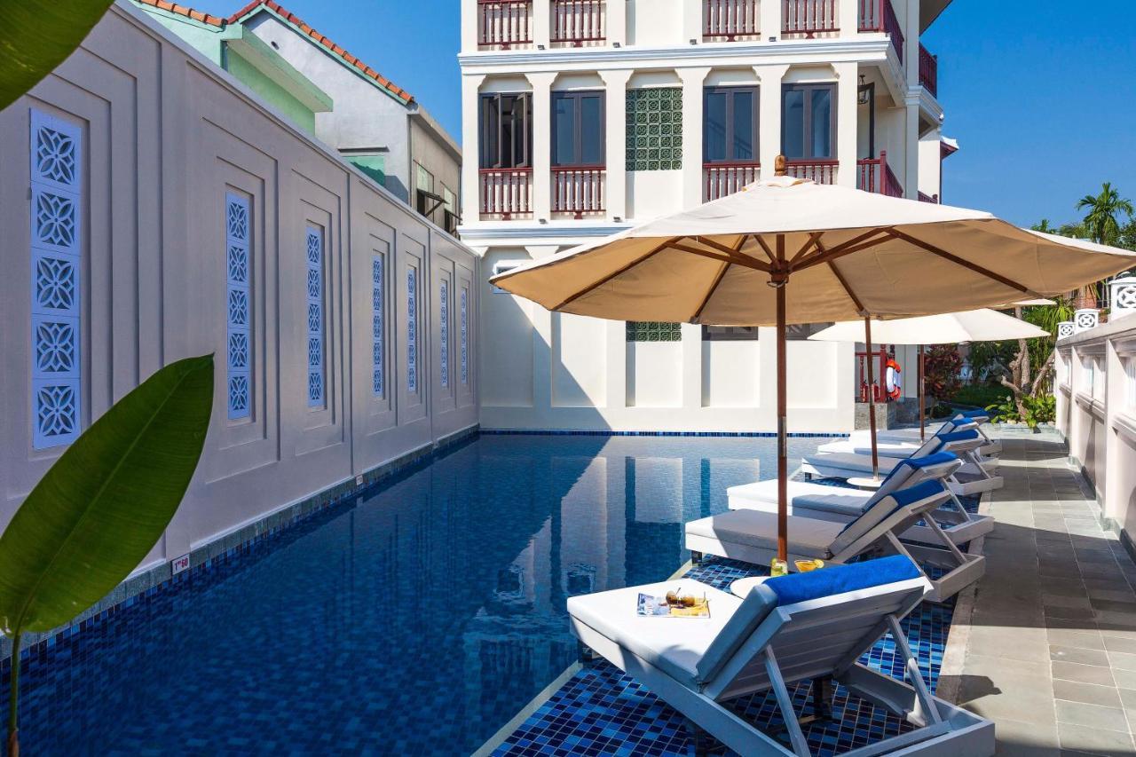 Cozy Savvy Boutique Hotel 5*