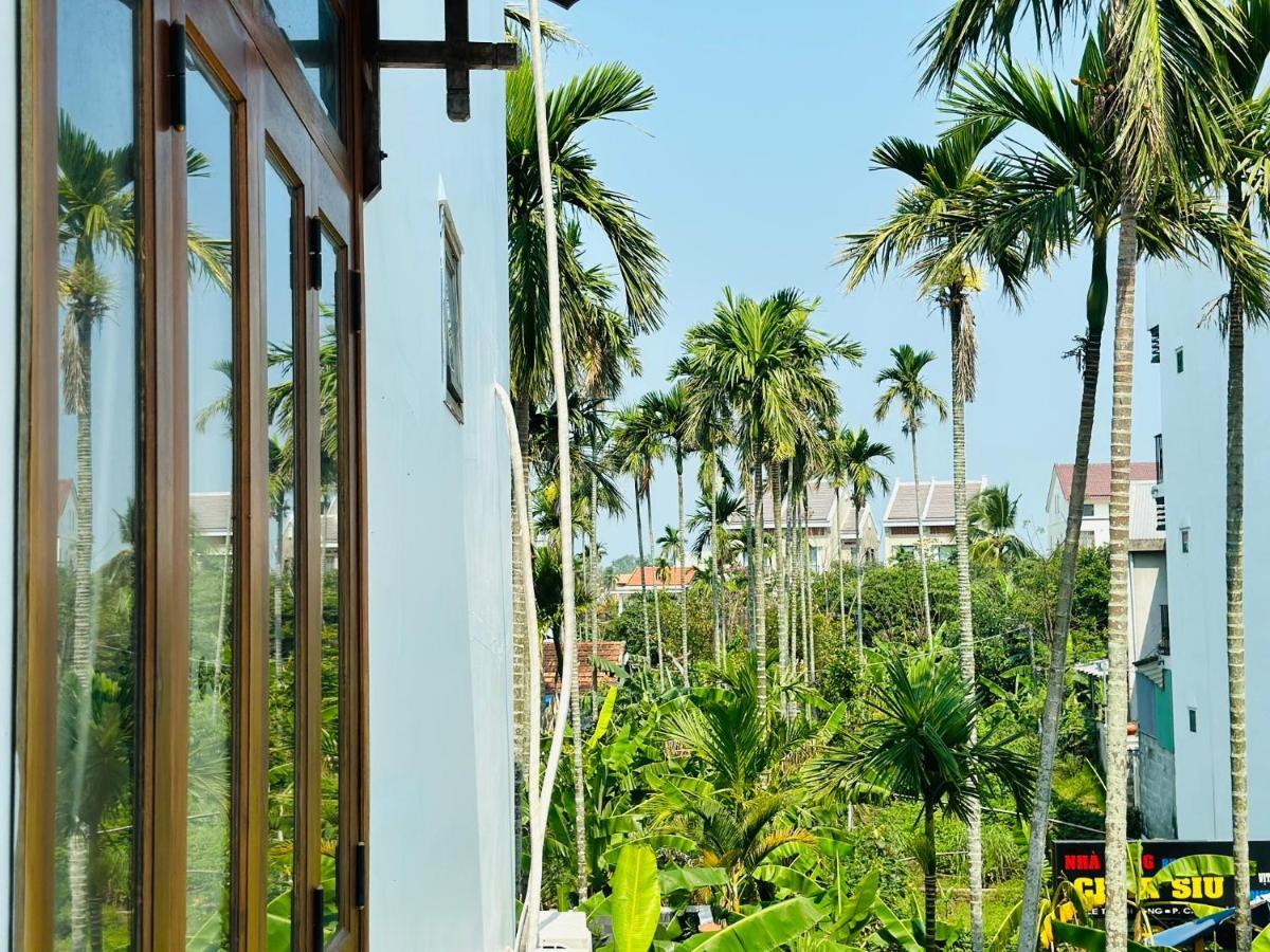 Thuy House Homestay *