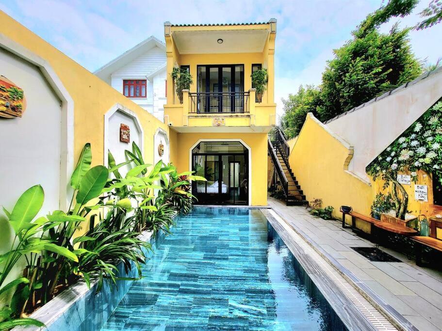 Delightful Romantic 4-br Apartment *