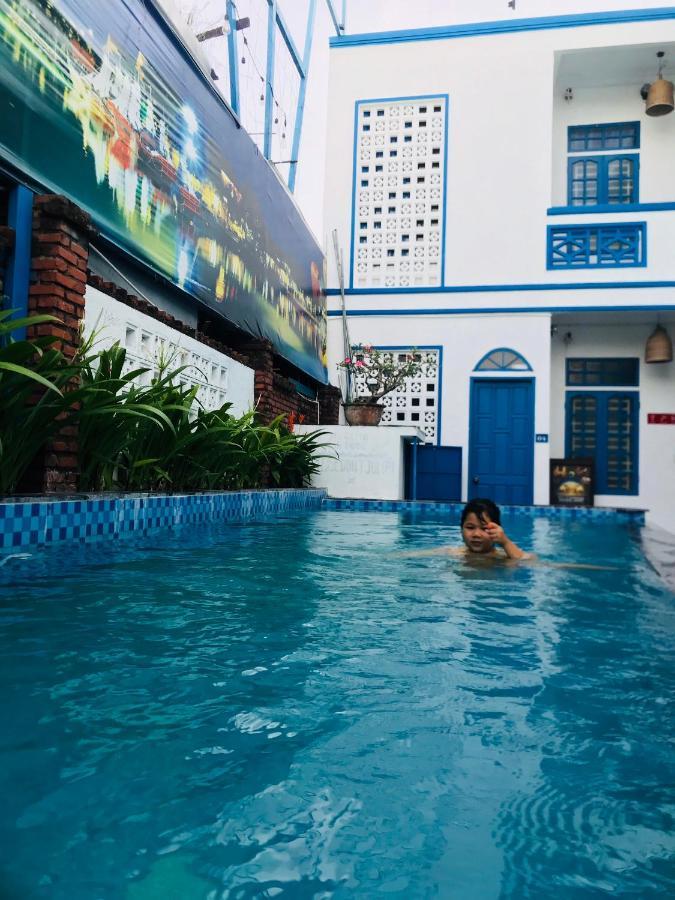 Lys Hotel 3*