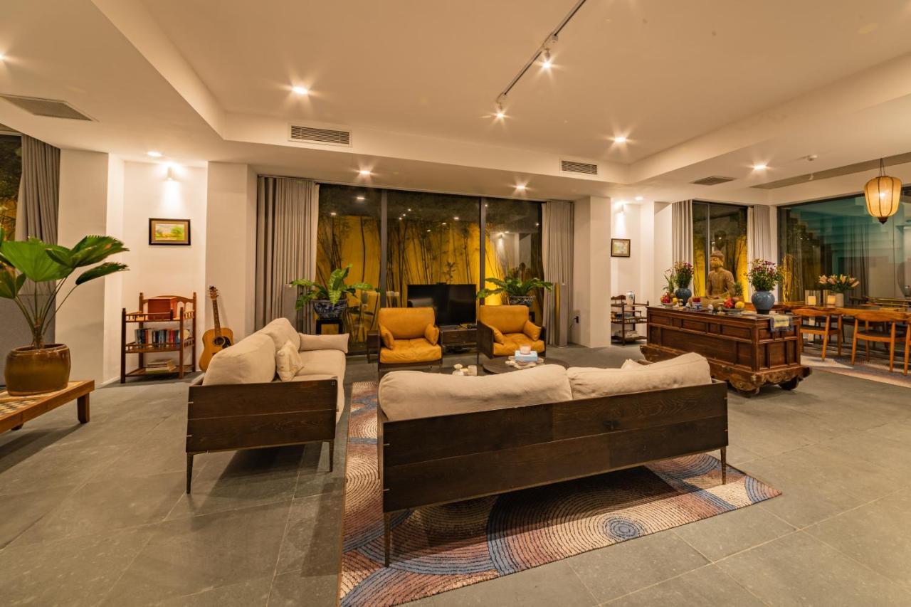 Akala Hotel