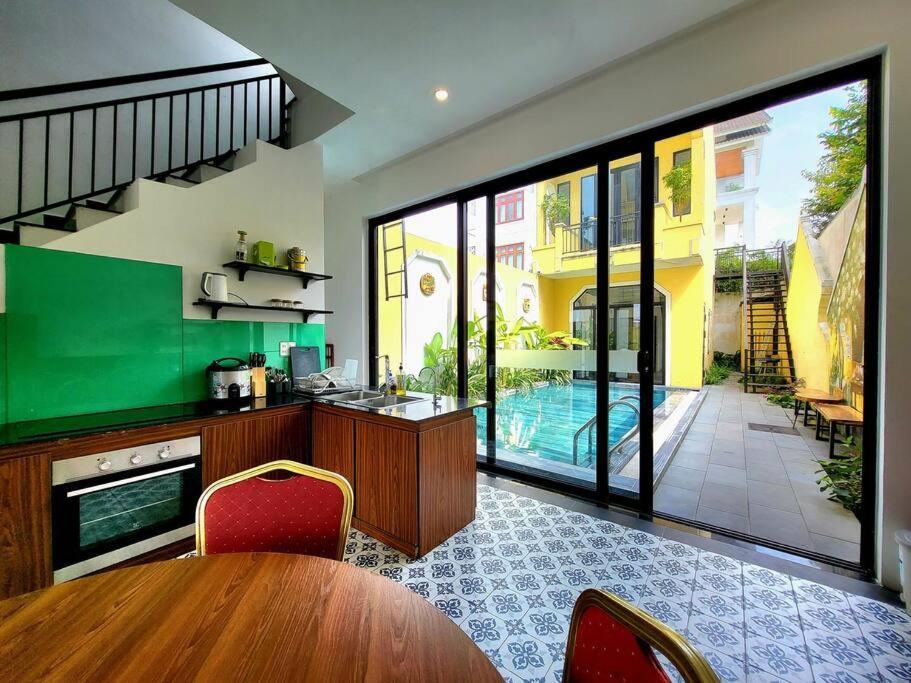 Delightful Romantic 4-br Apartment Hoi An