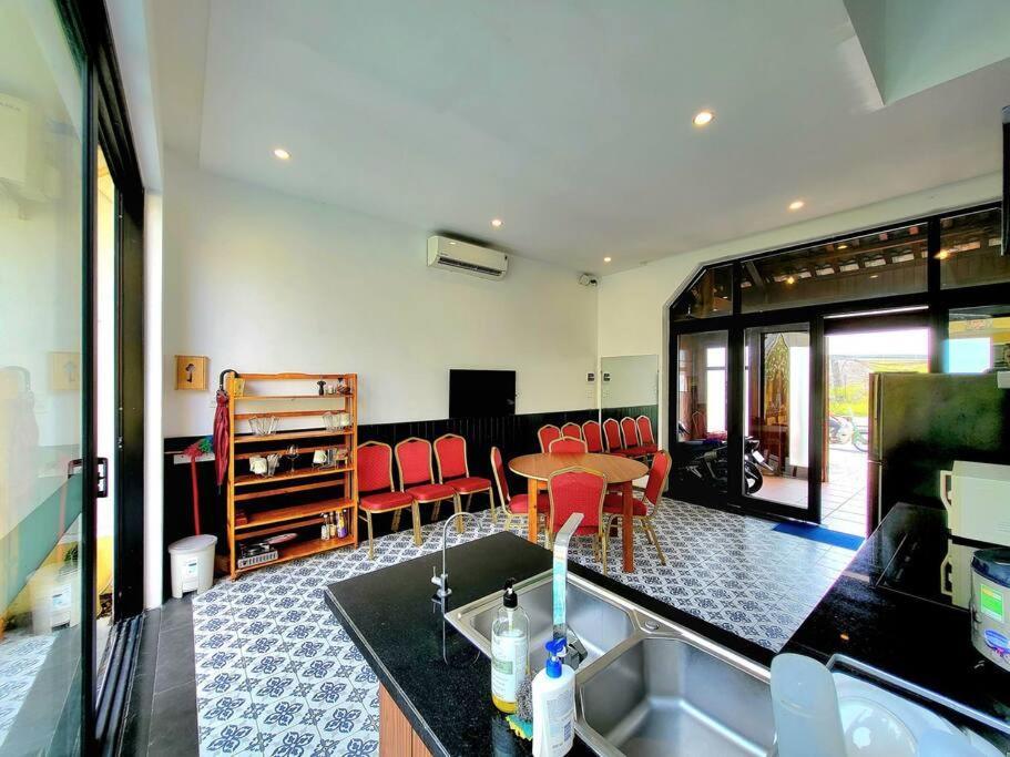 Apartment Delightful Romantic 4-br