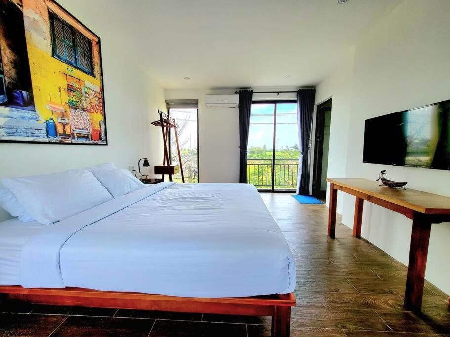 Delightful Romantic 4-br Apartment Hoi An